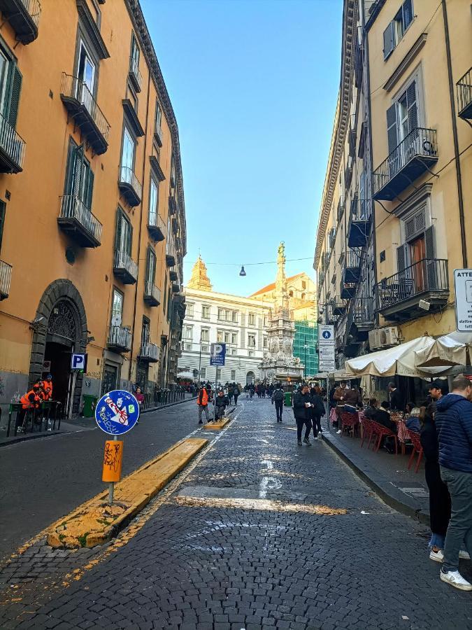 Famme Sta Cuiete Appartamento Napoli Centro Kültér fotó
